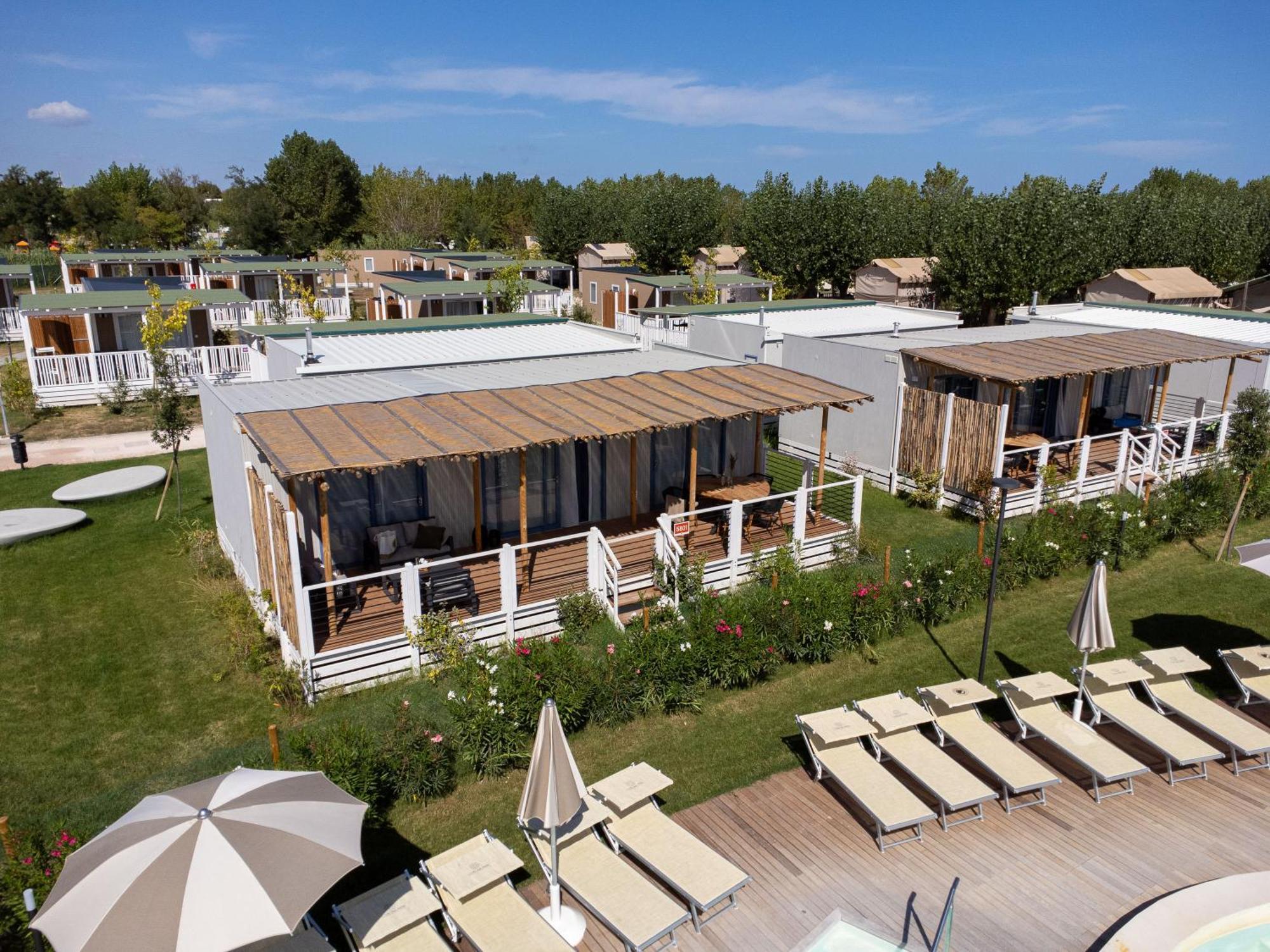 Club Del Sole Romagna Family Resort Riccione Exterior photo